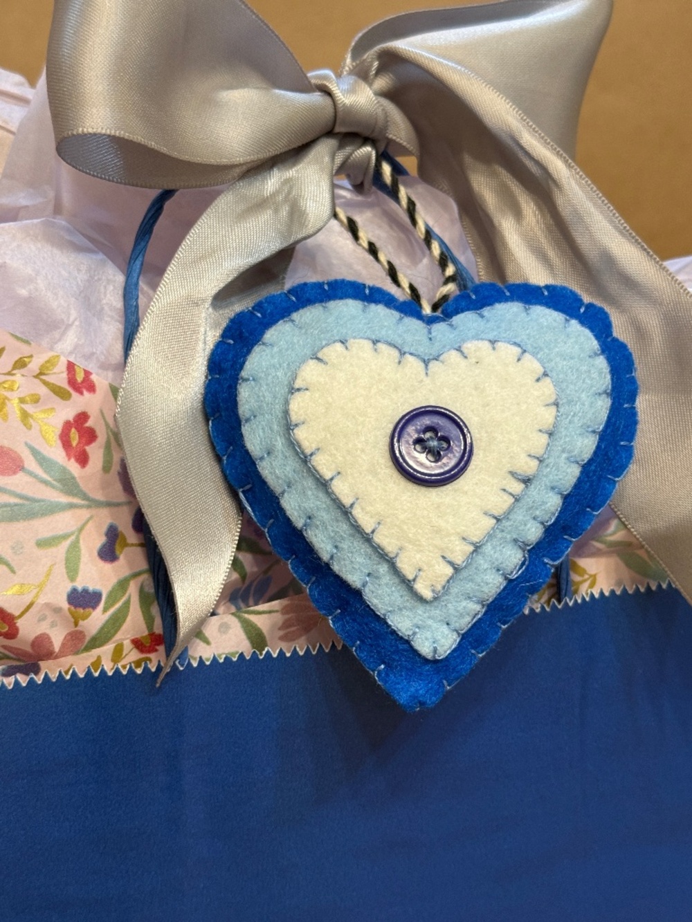 Felt hearts (set of 4) 3.5 x 3 inches assorted colors